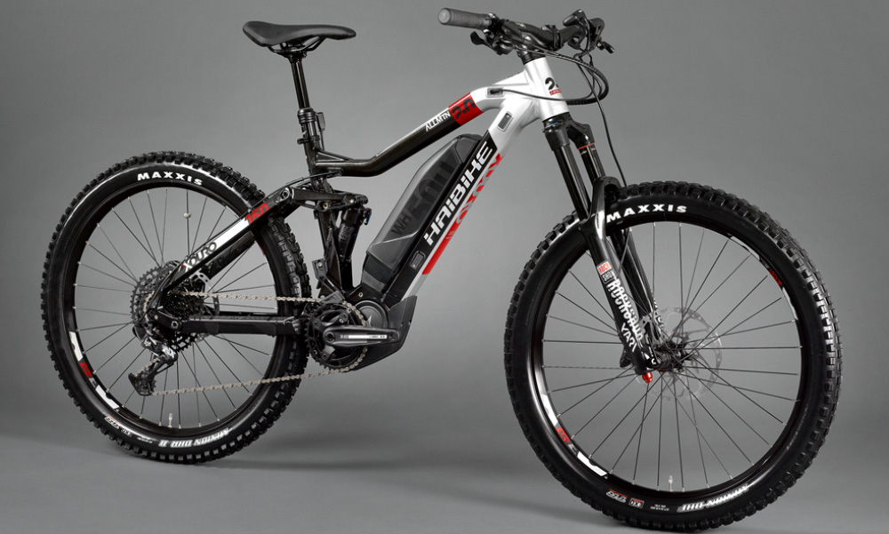 Фотография Электровелосипед Haibike XDURO AllMtn 2.0 27.5" (2020) 2020 Черно-серый